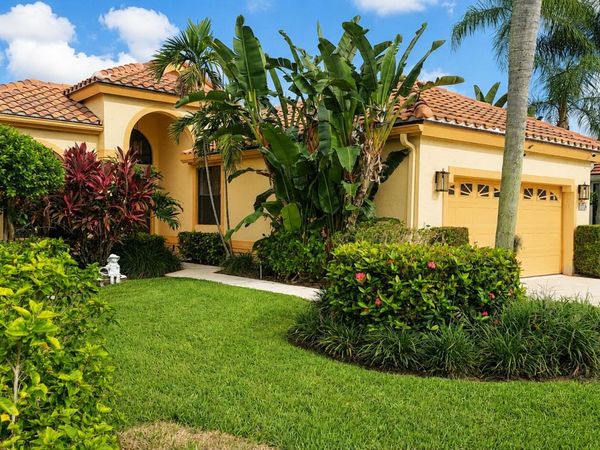 10139 Lexington Circle N, Boynton Beach, FL 33436
