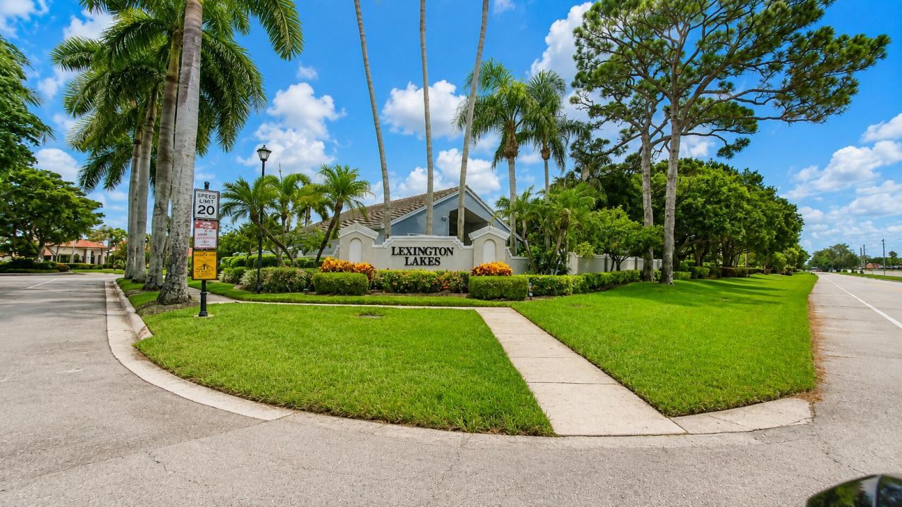 10139 Lexington Circle N, Boynton Beach, FL 33436 Photo