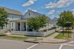 428 Watergrass Way photo 4