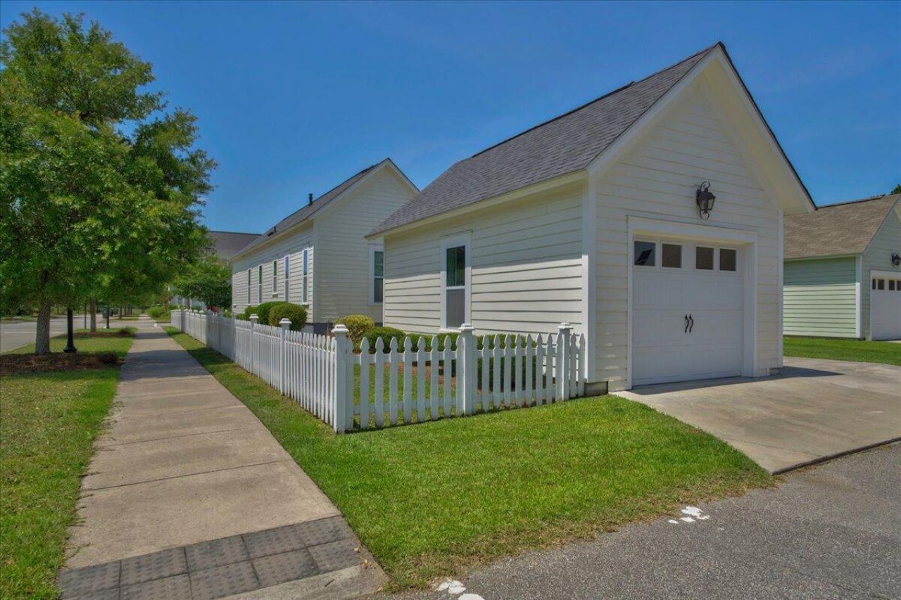 428 Watergrass Way Photo 40
