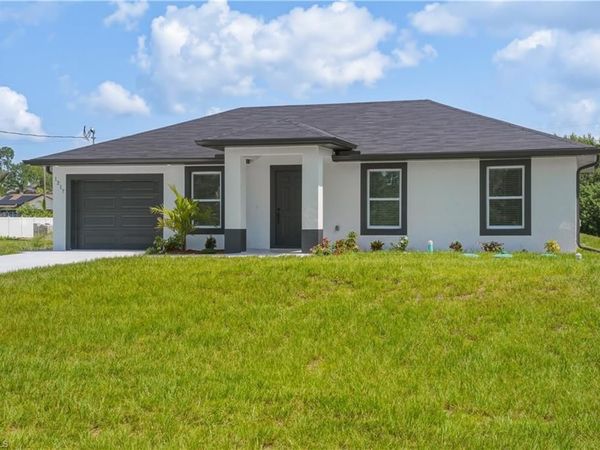 1217 Summa BLVD, LEHIGH ACRES, FL 33974