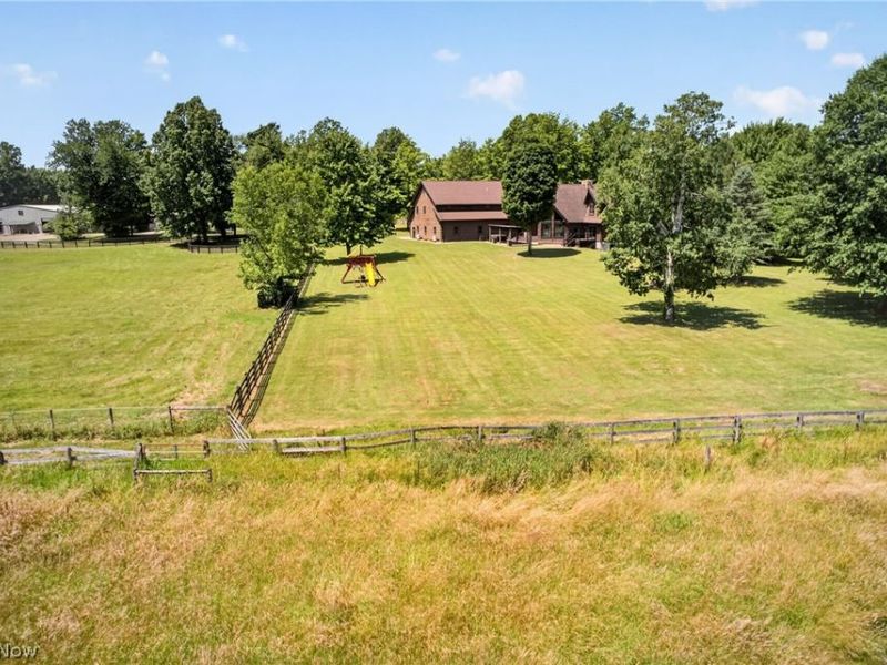 12881 Akron Canfield Road, North Jackson, OH 44451 Photo 4