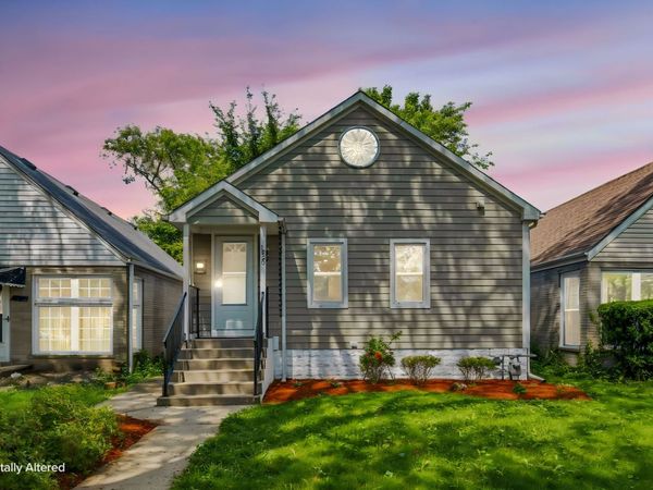 1826 Laurel Avenue , Evanston, IL 60201