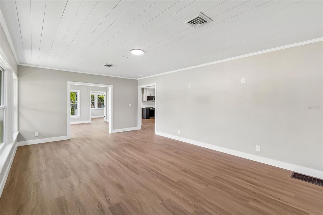 400 Plumosa Drive , Sanford, FL 32771 Photo