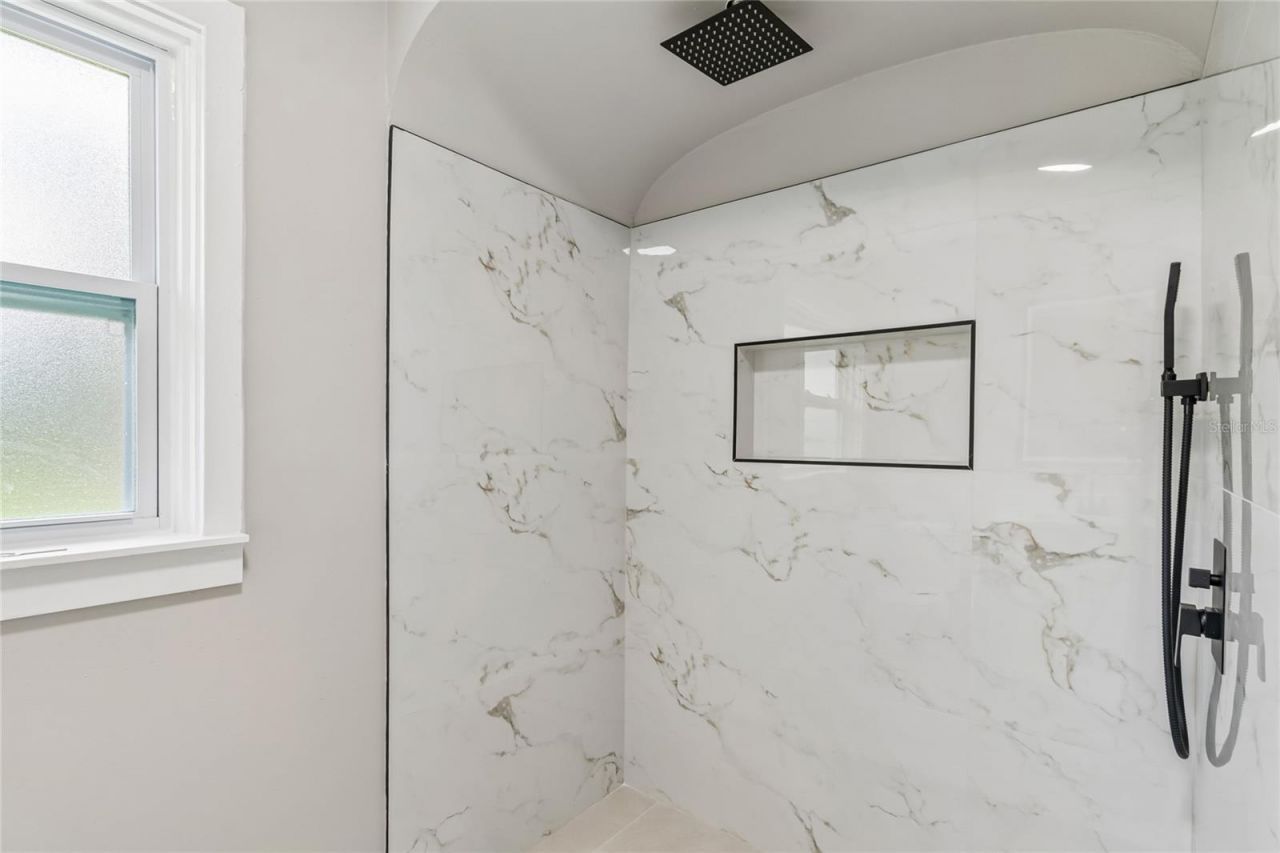 400 Plumosa Drive , Sanford, FL 32771 Photo