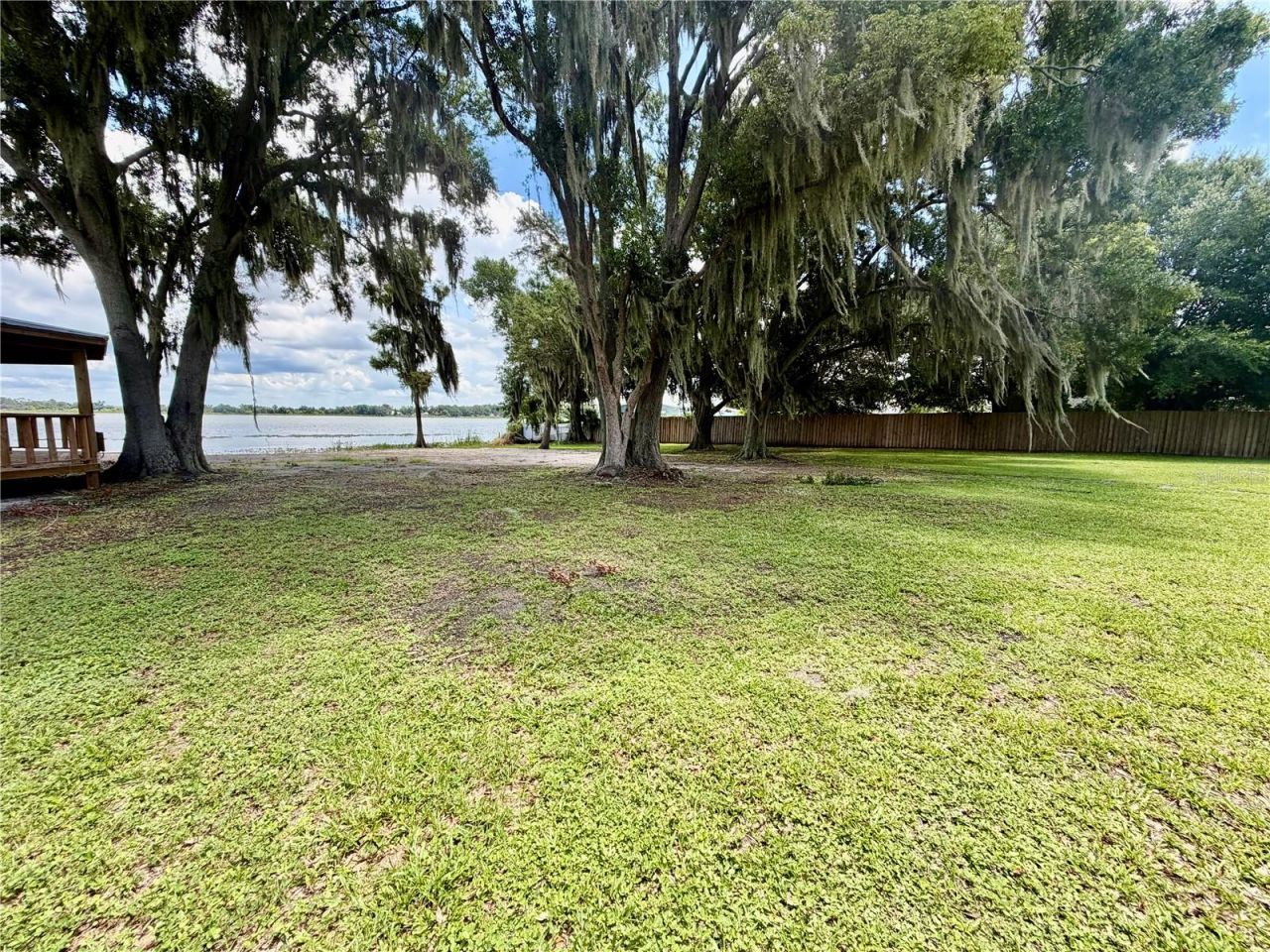 1702 1/2 Us Highway 92 W, Auburndale, FL 33823 Photo