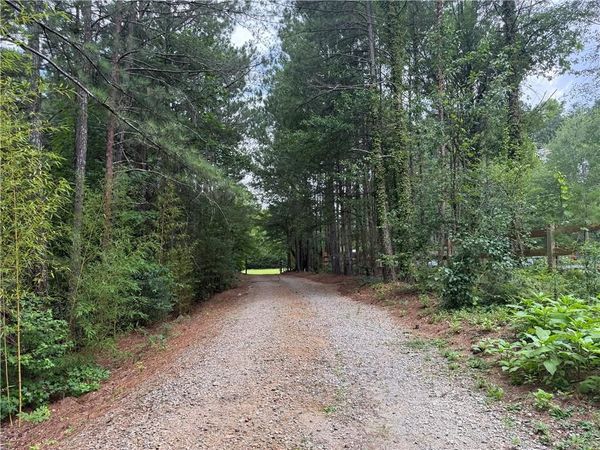 1565 Dr Bramblett Road , Cumming, GA 30028