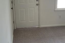 7 S Farr Ave.  photo 4