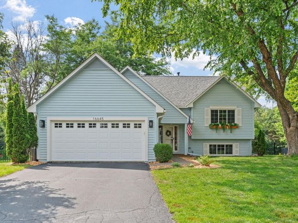 16645 21st Avenue N, Plymouth, MN 55447