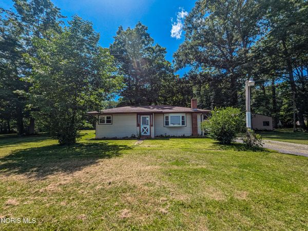 5924 Township Road 215, Findlay, OH 45840