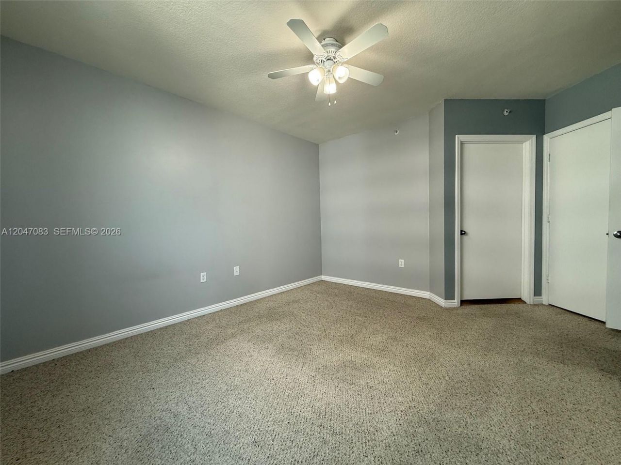 9201 Collins Ave , Unit 521, Surfside, FL 33154 Photo