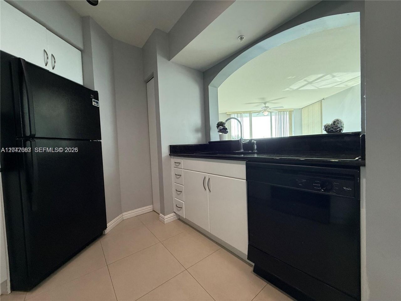 9201 Collins Ave , Unit 521, Surfside, FL 33154 Photo