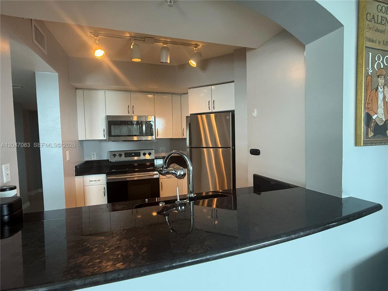9201 Collins Ave , Unit 521, Surfside, FL 33154 Photo