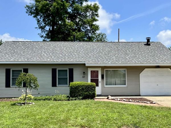 58 CHURCHILL Drive, Chatham, IL 62629