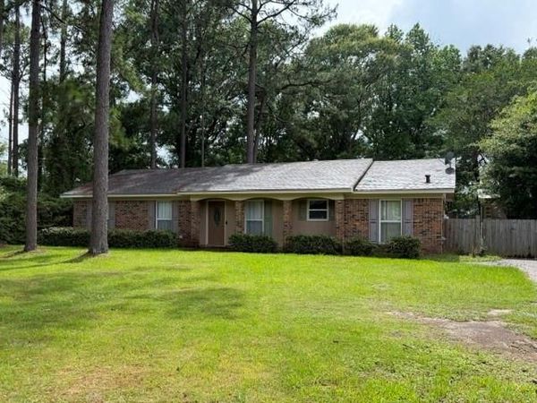 950 Abilene Drive W, Mobile, AL 36695