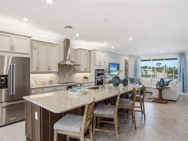 4578 Arboretum CIR , Unit 202, NAPLES, FL 34112
