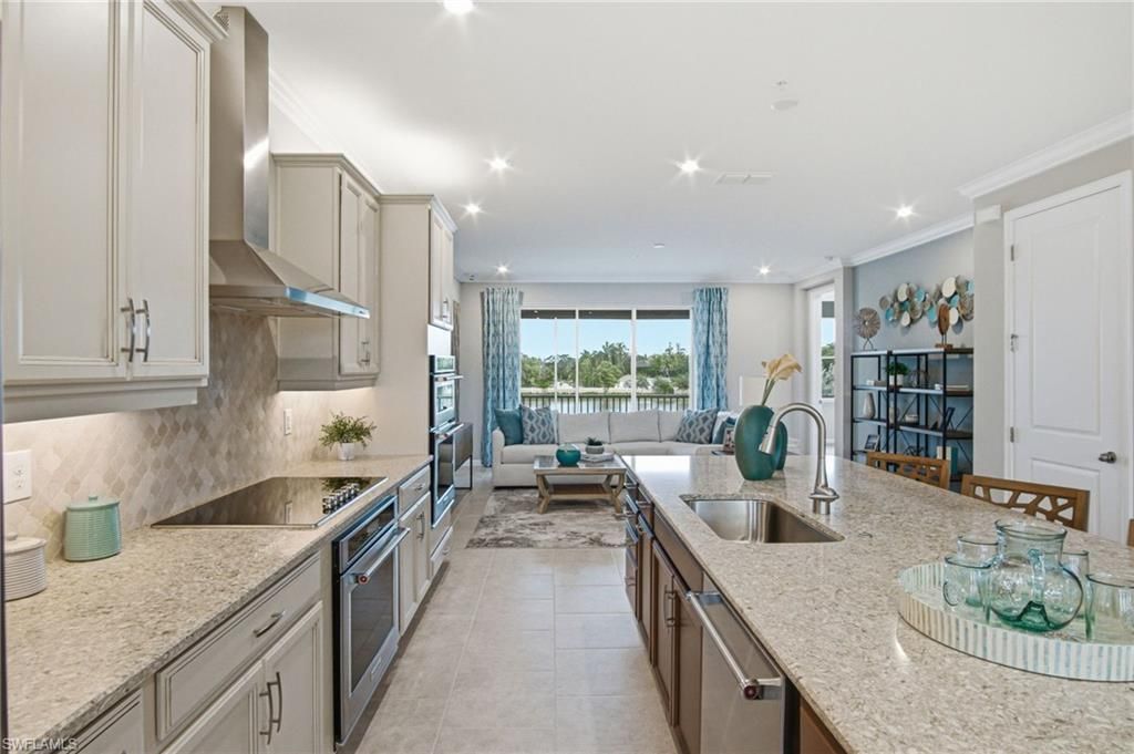 4578 Arboretum Cir, Unit 202, Naples, FL 34112 Photo