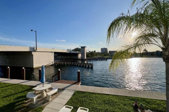 55 NE Spanish Trail, Unit 2040, Boca Raton, FL 33432 Photo