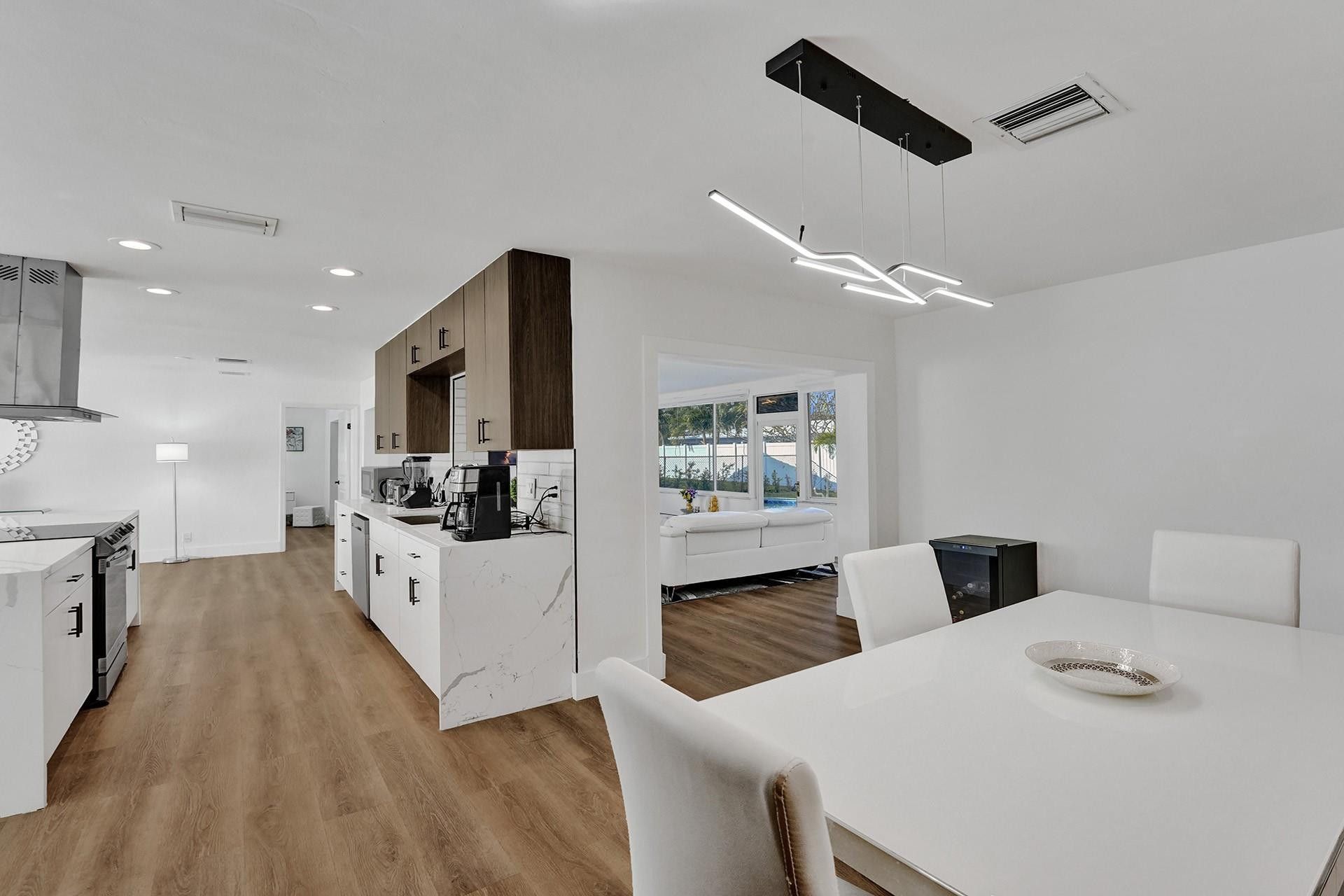 4751 NE 29th Avenue, Fort Lauderdale, FL 33308 Photo