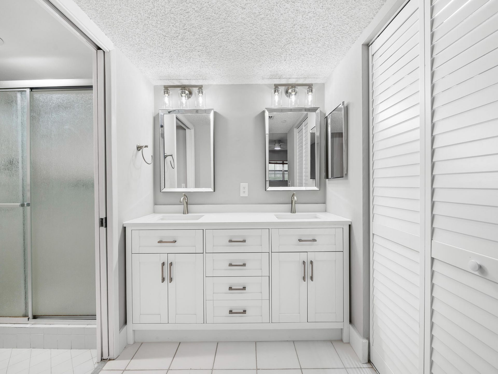 550 SW 137 Avenue, Unit L114, Pembroke Pines, FL 33027 Photo