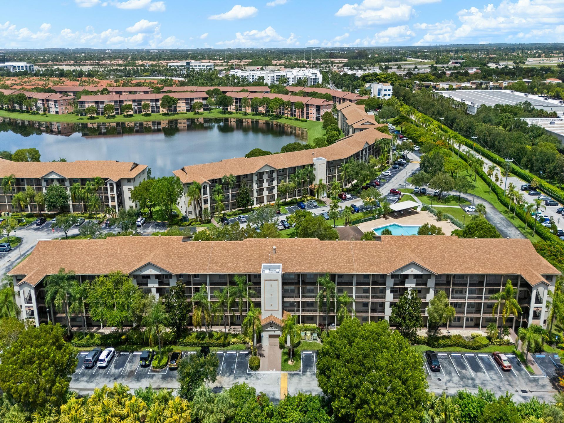 550 SW 137 Avenue, Unit L114, Pembroke Pines, FL 33027 Photo