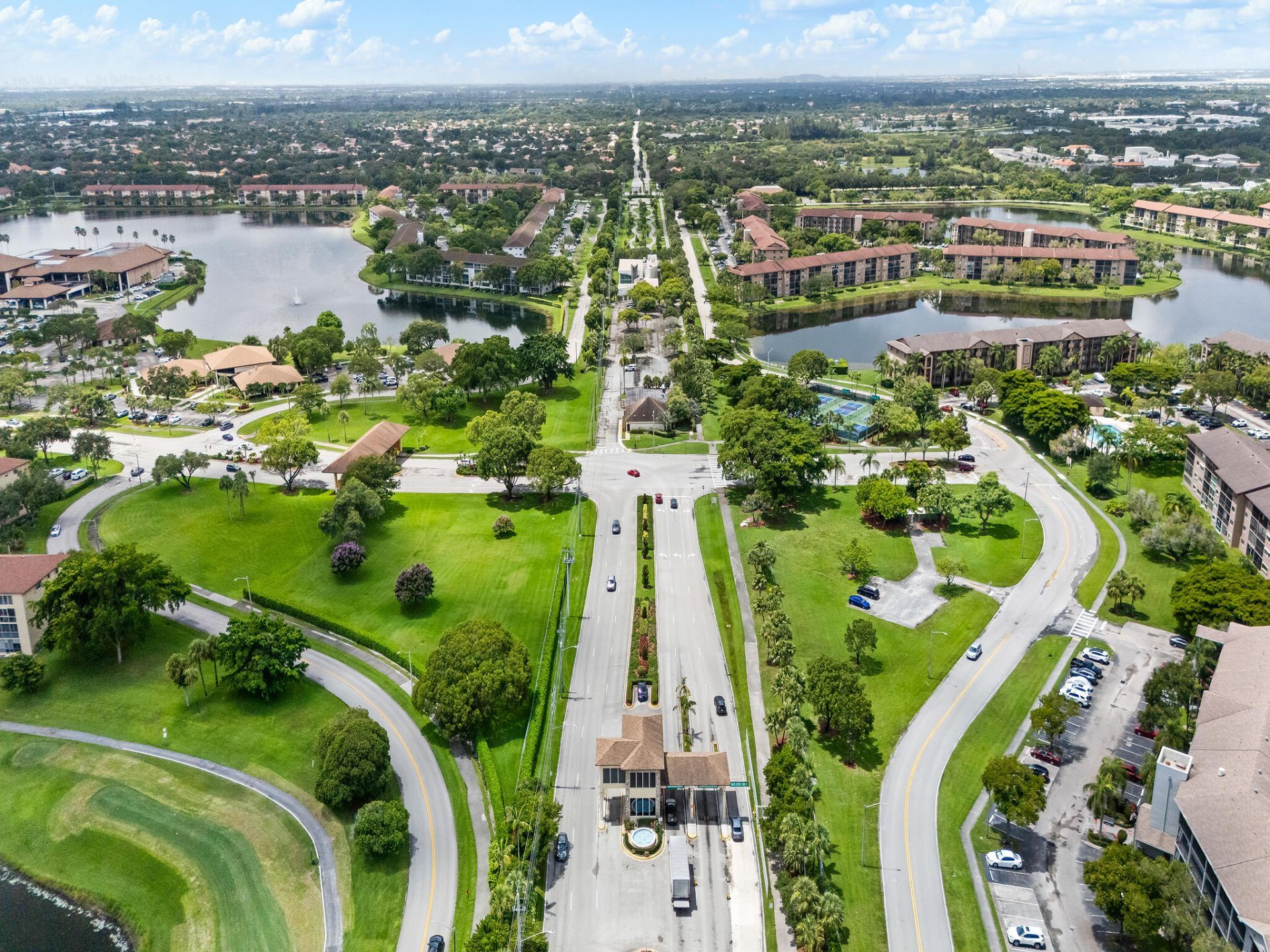 550 SW 137 Avenue, Unit L114, Pembroke Pines, FL 33027 Photo