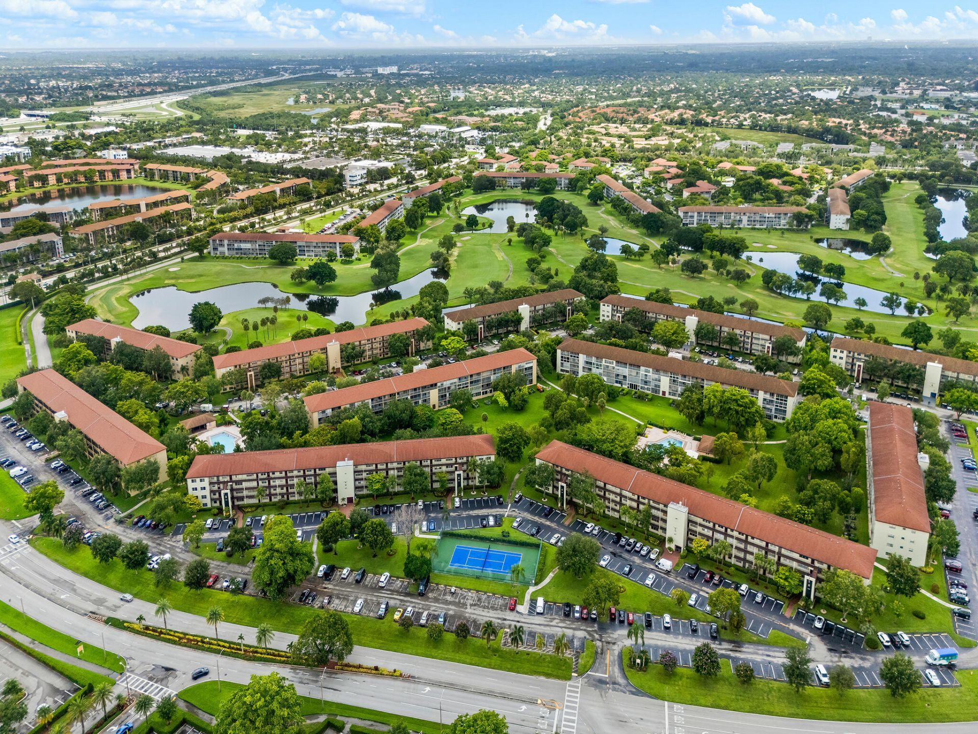 550 SW 137 Avenue, Unit L114, Pembroke Pines, FL 33027 Photo