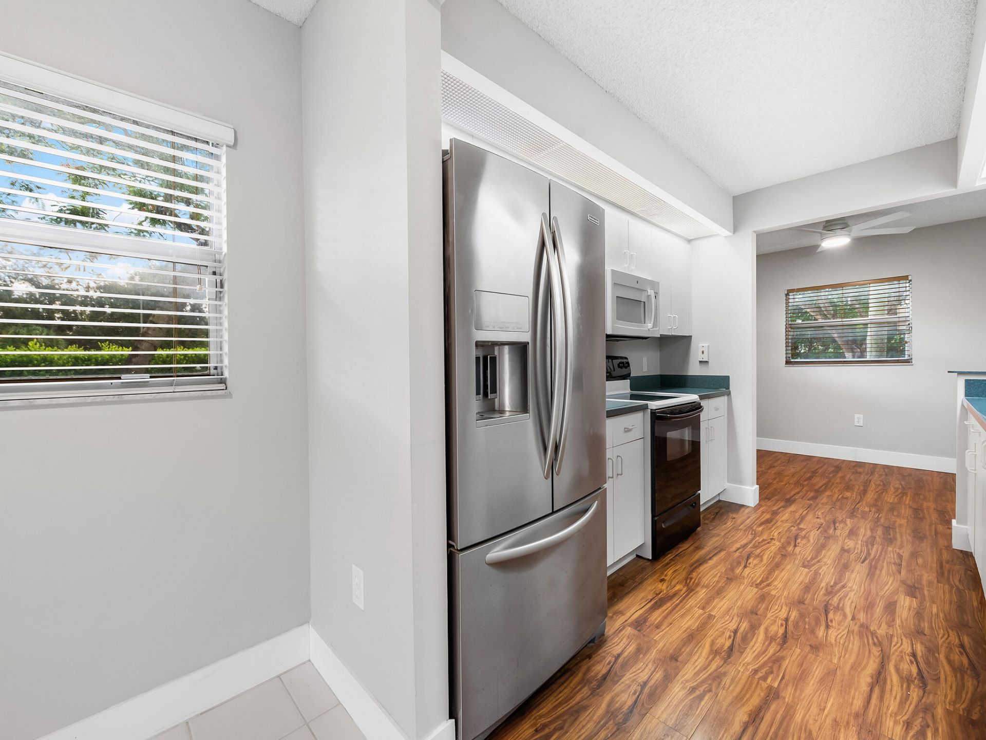 550 SW 137 Avenue, Unit L114, Pembroke Pines, FL 33027 Photo