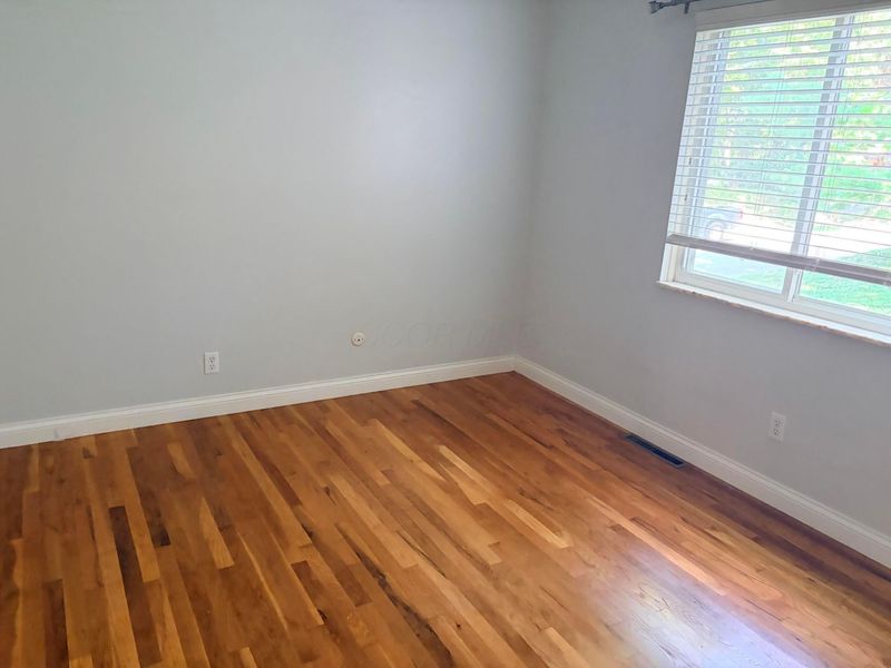 301 Fenway Road, Unit B, Columbus, OH 43214 Photo 11