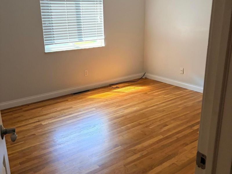 301 Fenway Road, Unit B, Columbus, OH 43214 Photo 17