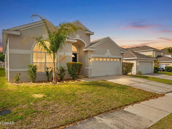 208 Troon Circle, Davenport, FL 33897