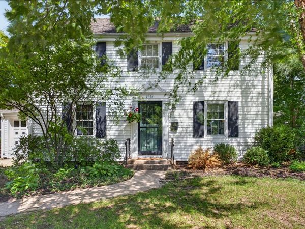 1615 Carney Avenue , Rockford, IL 61103
