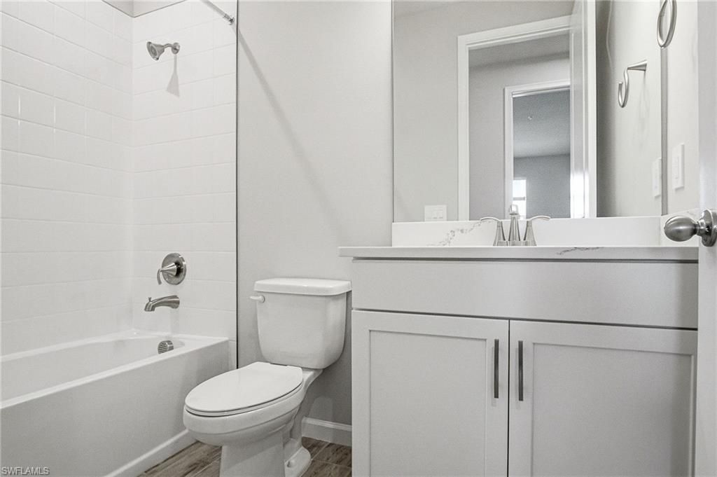 4646 Arboretum Cir, Unit 201, Naples, FL 34112 Photo