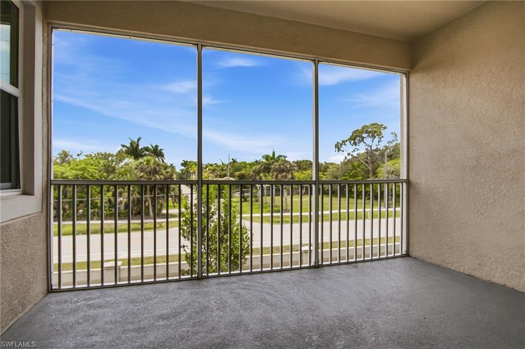 4646 Arboretum Cir, Unit 201, Naples, FL 34112 Photo