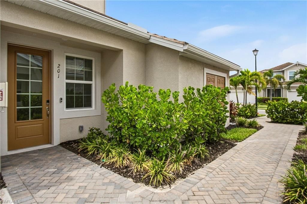 4646 Arboretum Cir, Unit 201, Naples, FL 34112 Photo