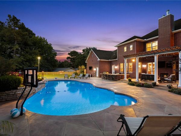 331 E Fairway Lane , Fayetteville, AR 72701
