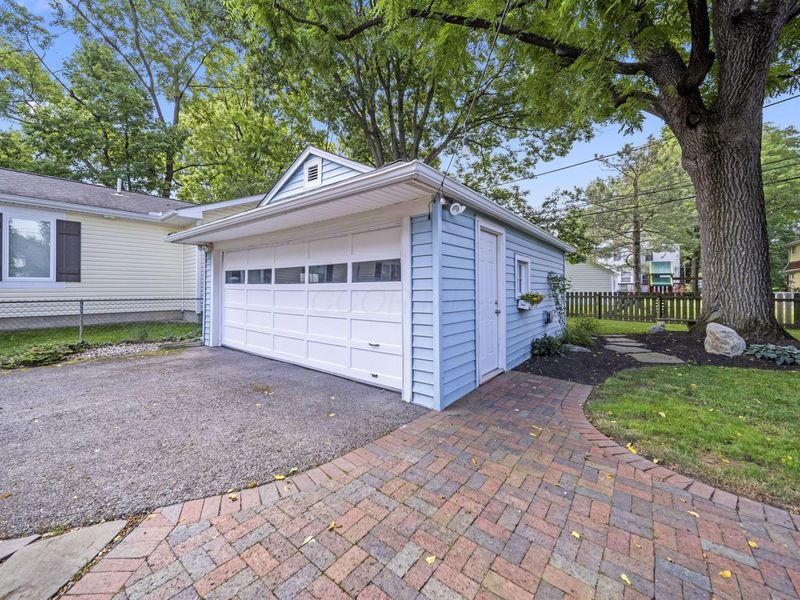 395 Brevoort Road, Columbus, OH 43214 Photo 44