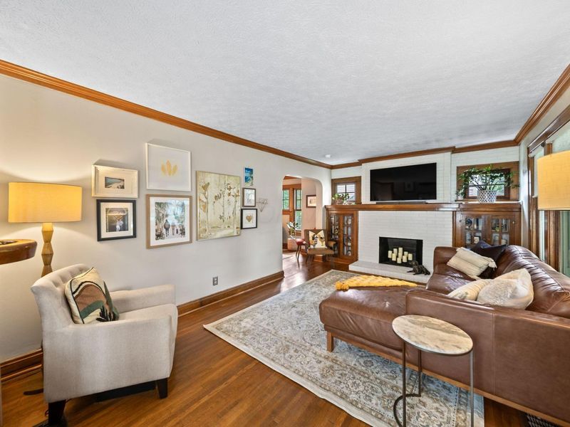 395 Brevoort Road, Columbus, OH 43214 Photo 9