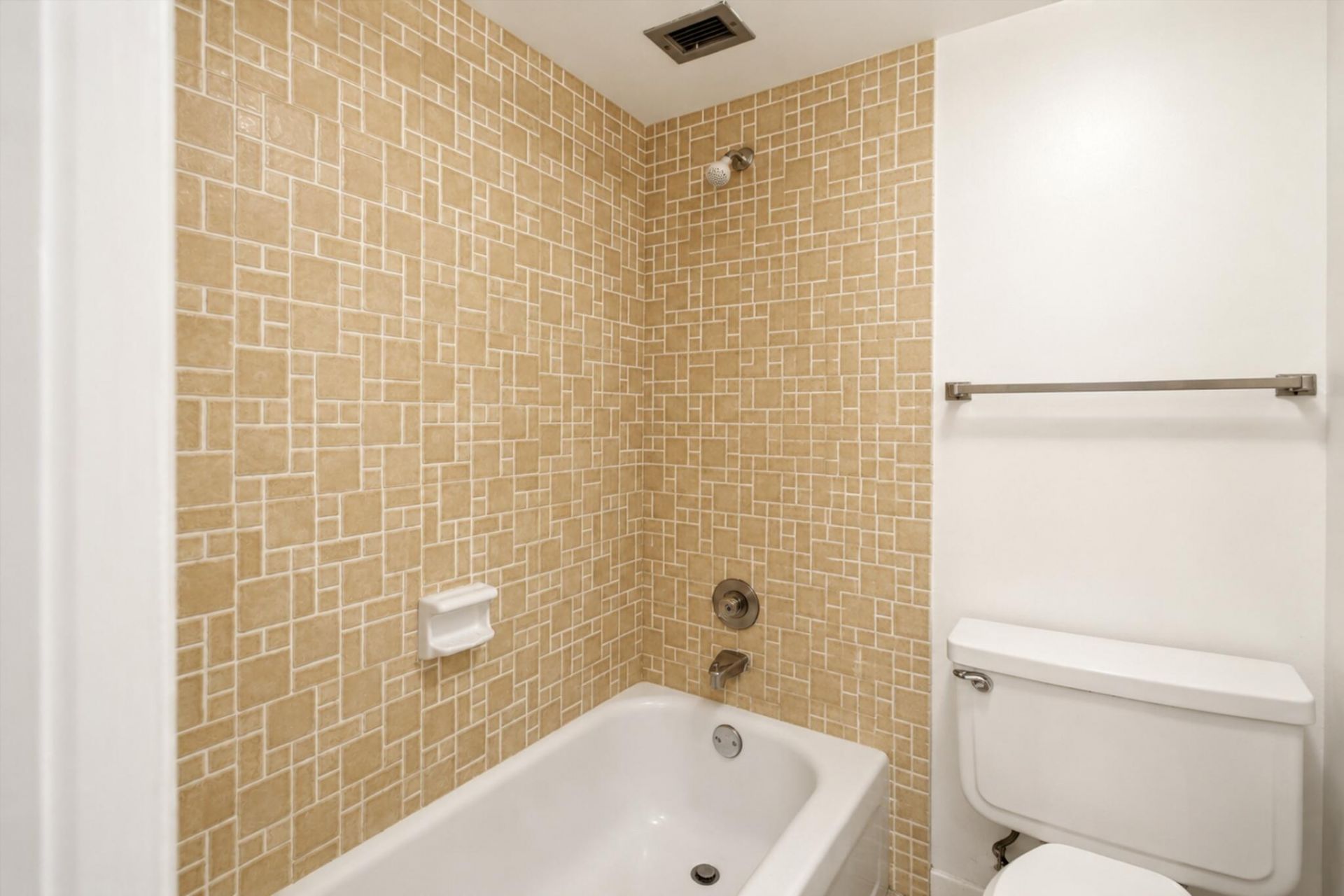 3540 S Ocean Boulevard, Unit 808w, South Palm Beach, FL 33480 Photo