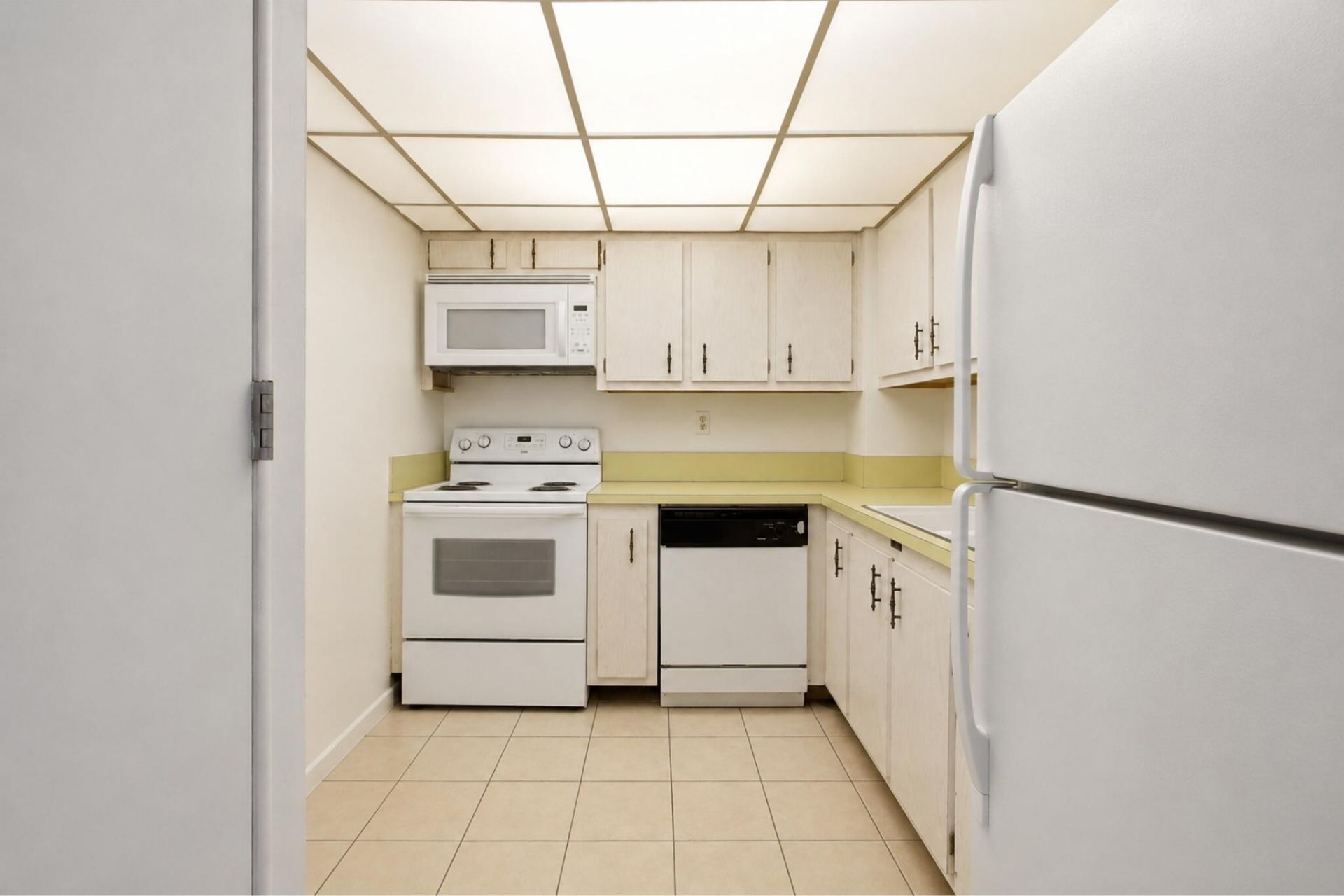 3540 S Ocean Boulevard, Unit 808w, South Palm Beach, FL 33480 Photo