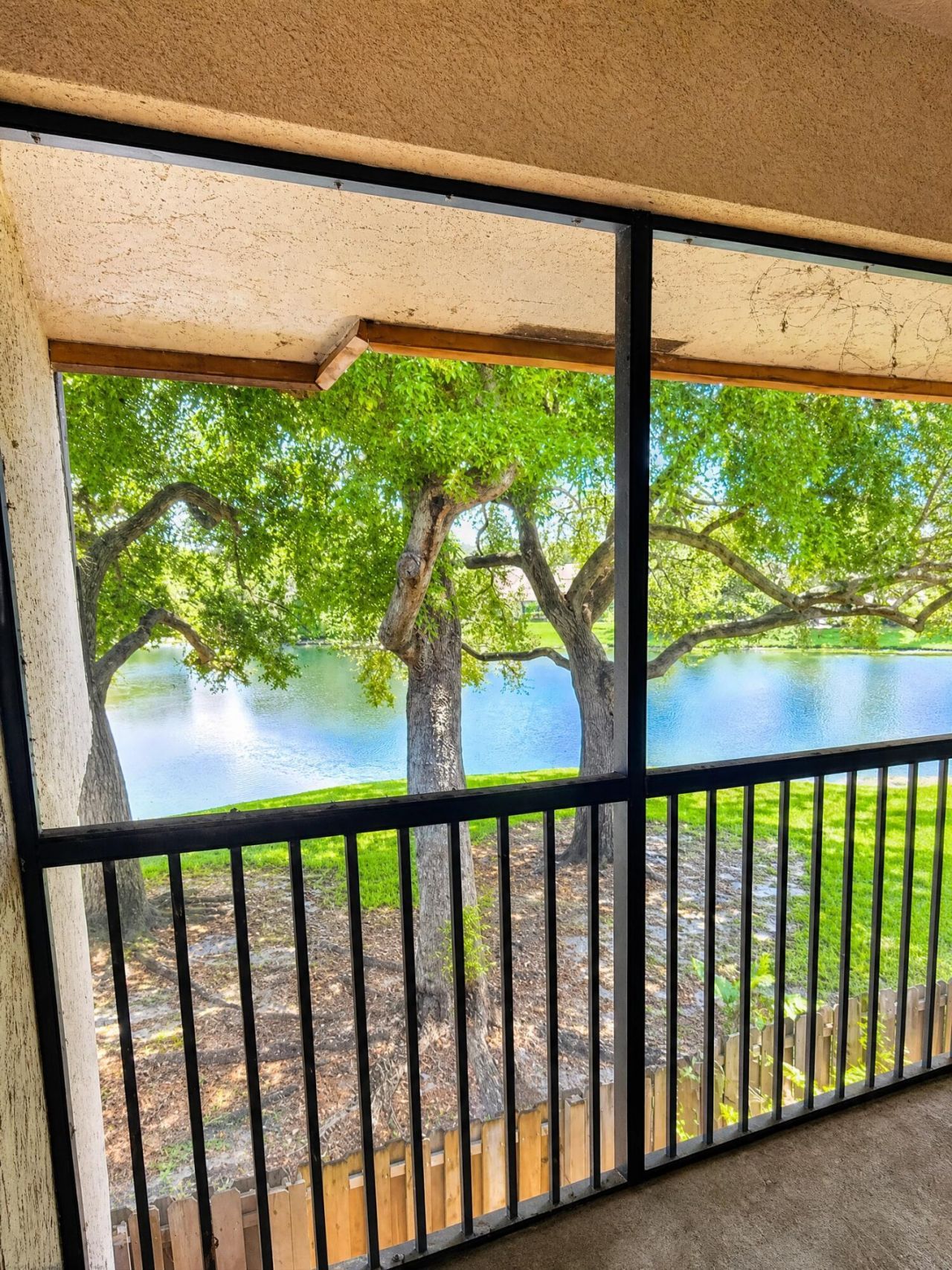 3575 NW 94th Avenue, Unit 8d, Sunrise, FL 33351 Photo