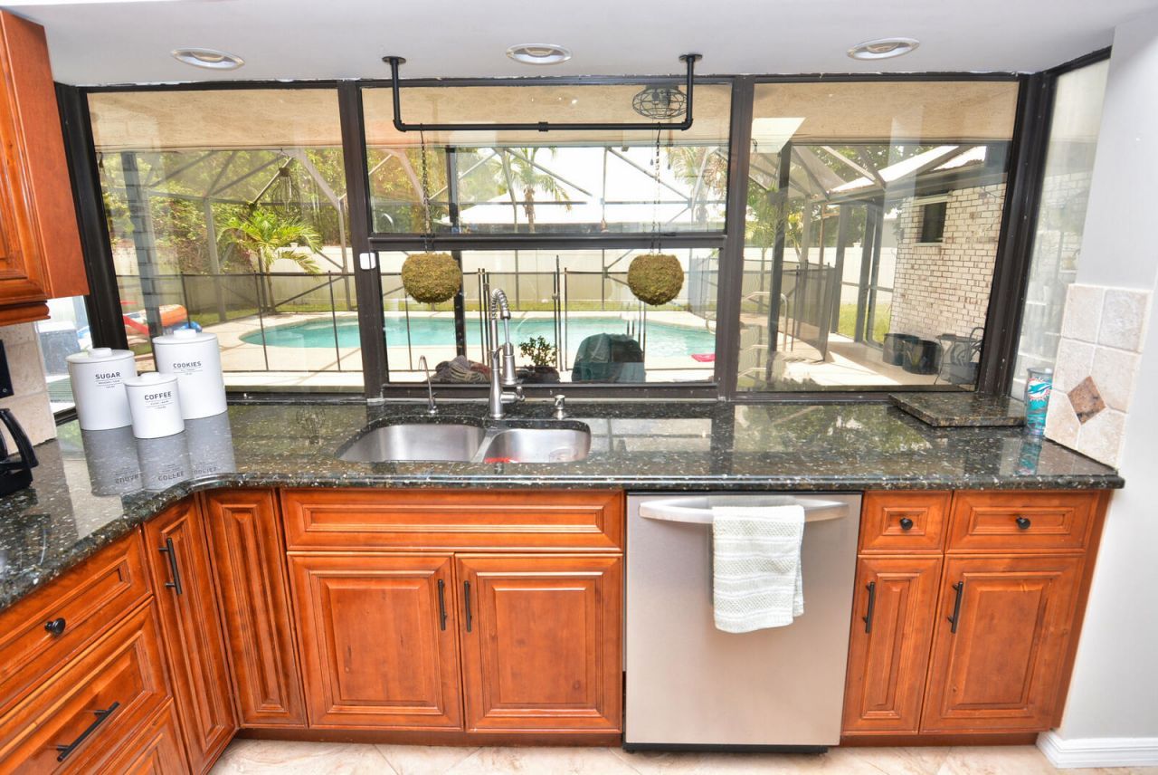 2082 SE Camilo Street, Port Saint Lucie, FL 34952 Photo