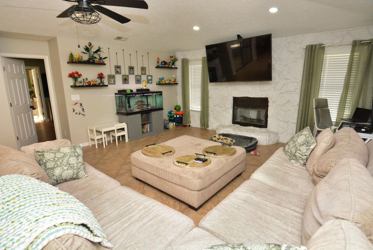 2082 SE Camilo Street, Port Saint Lucie, FL 34952 Photo