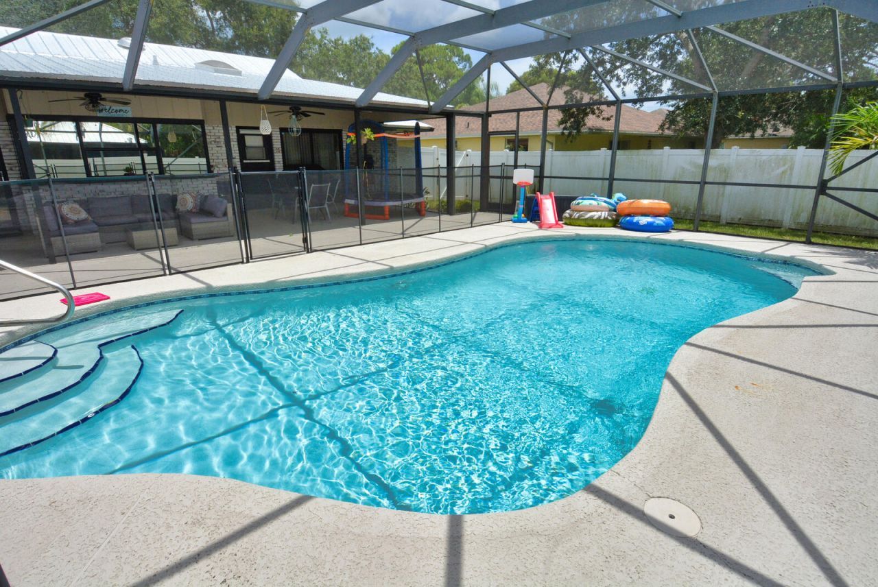 2082 SE Camilo Street, Port Saint Lucie, FL 34952 Photo