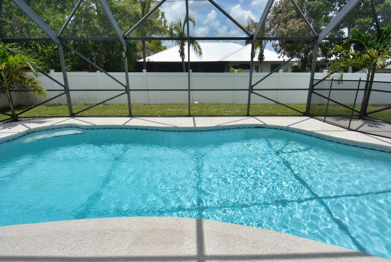 2082 SE Camilo Street, Port Saint Lucie, FL 34952 Photo