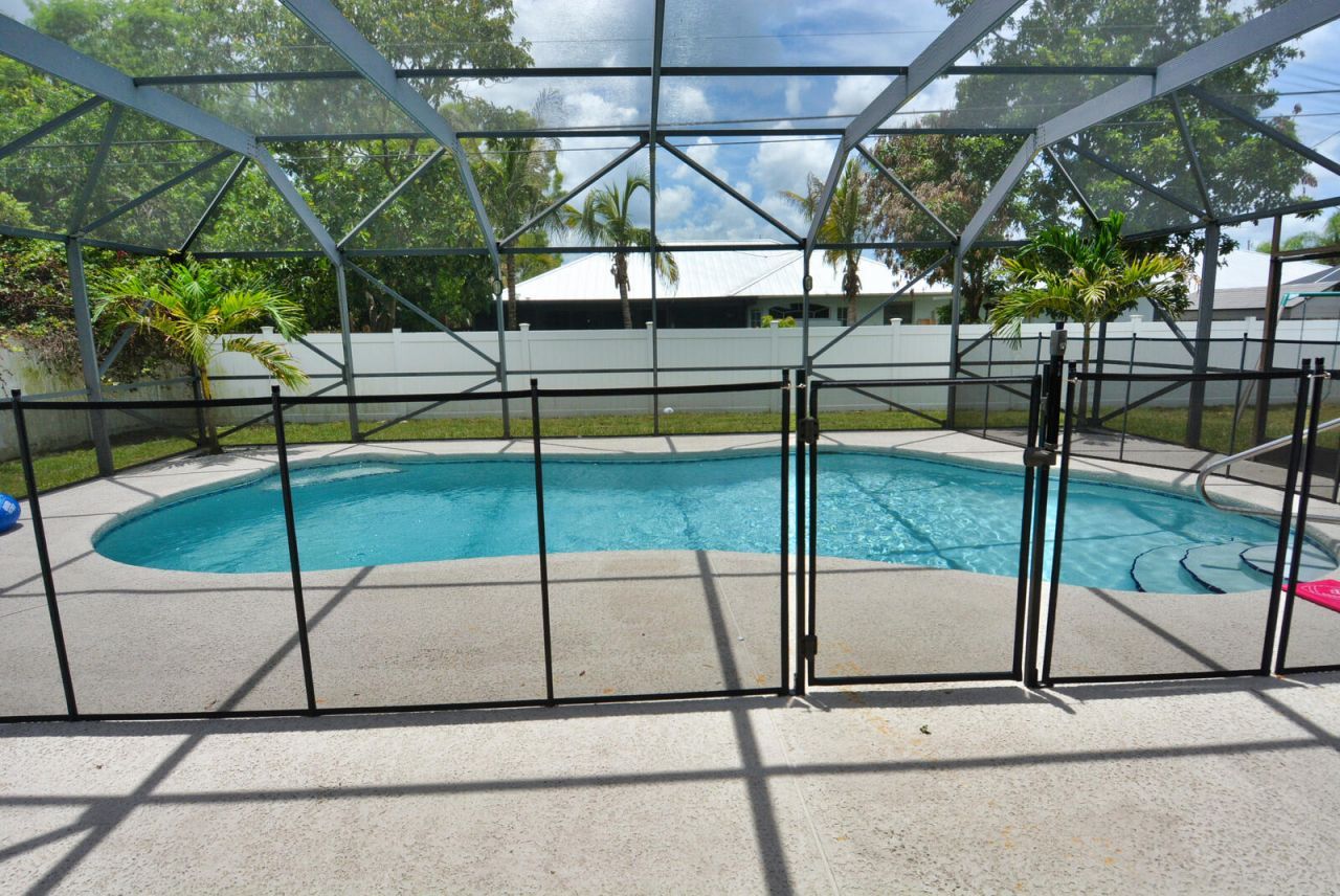 2082 SE Camilo Street, Port Saint Lucie, FL 34952 Photo