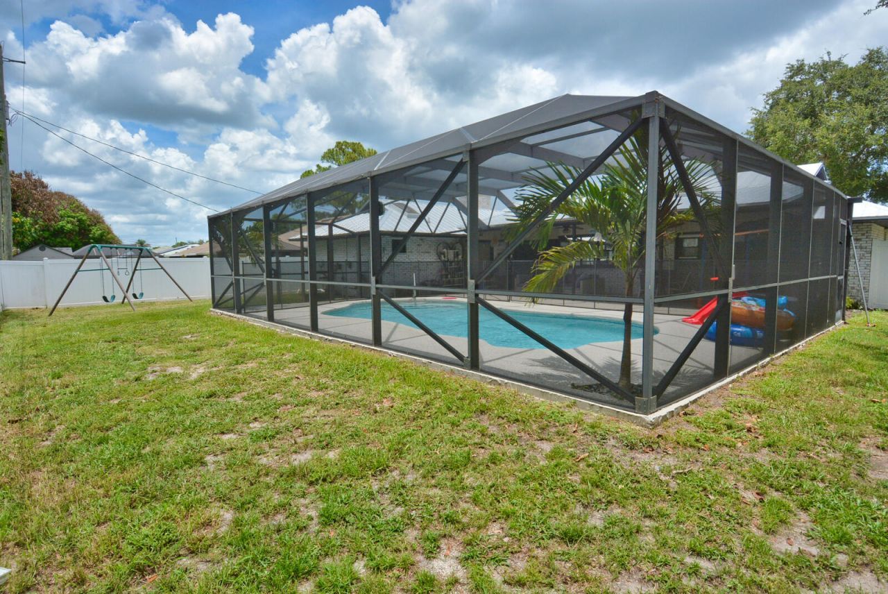2082 SE Camilo Street, Port Saint Lucie, FL 34952 Photo