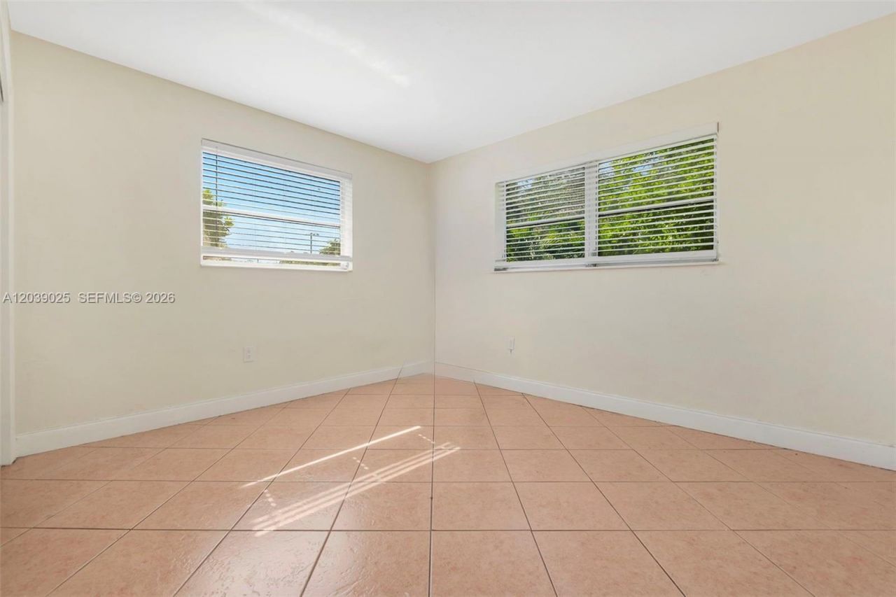 2211 NW 64th Ave , Sunrise, FL 33313 Photo