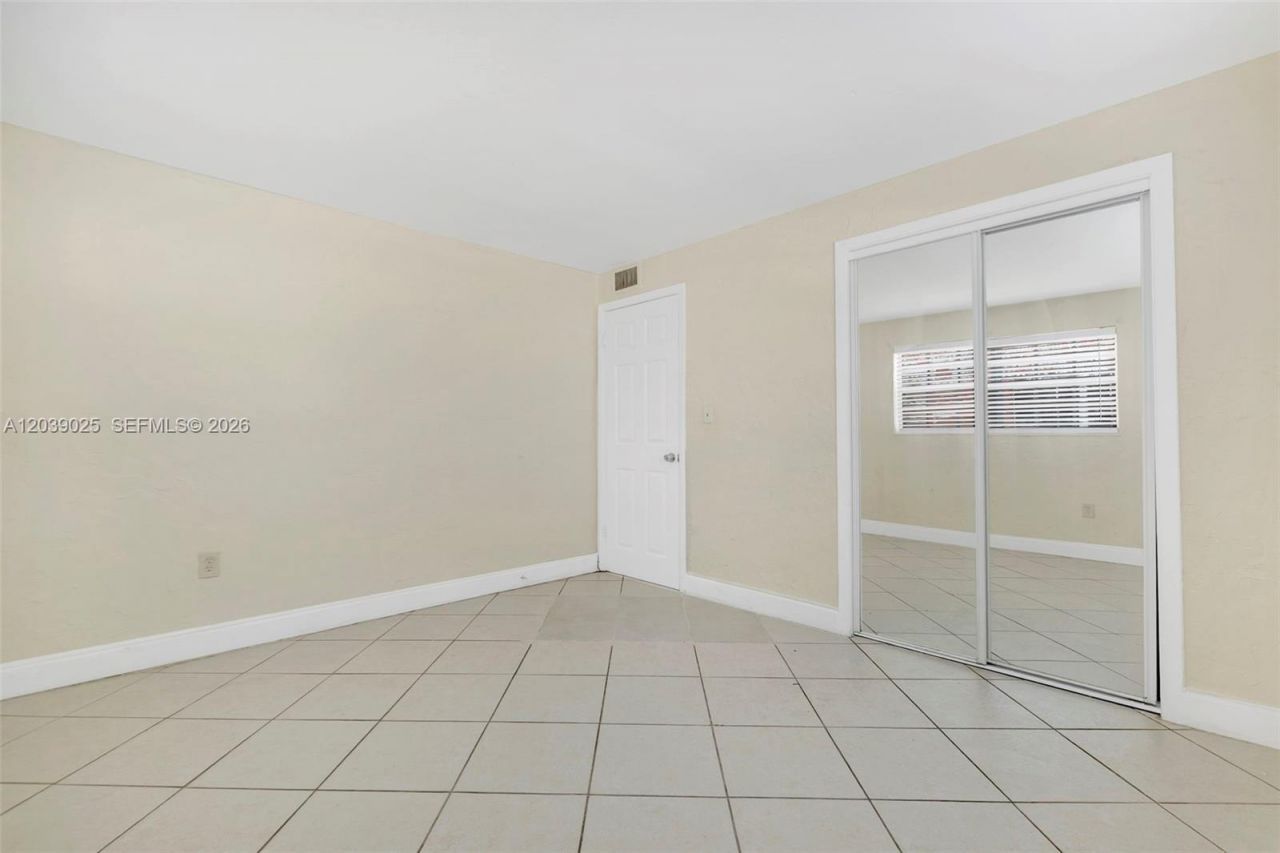 2211 NW 64th Ave , Sunrise, FL 33313 Photo