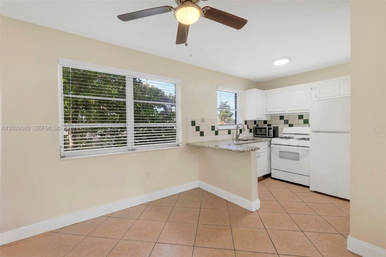 2151 NW 64th Ave , Sunrise, FL 33313 Photo